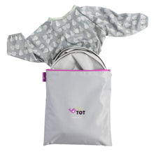 Load image into Gallery viewer, Tidy Tot Kit and TRAVEL BAG (kit: Bib and Tray in Travel Bag)
