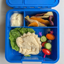 Load image into Gallery viewer, Lunch Punch Sandwhich cutters