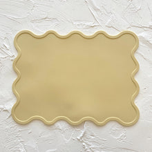 Load image into Gallery viewer, Rommer Co Wiggly Placemat