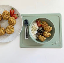 Load image into Gallery viewer, Num Num Pre Spoon Gootensil Dipper