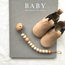 Load image into Gallery viewer, Stylish Dummy Holder - Soother Clip for babies