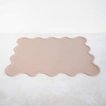 Load image into Gallery viewer, Rommer Co Wiggly Placemat
