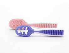 Load image into Gallery viewer, Num Num Pre Spoon Gootensil Dipper